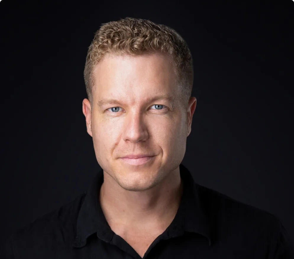 Alexis Grant portrait